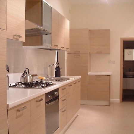 Triton Apartment St. Paul's Bay Exterior foto